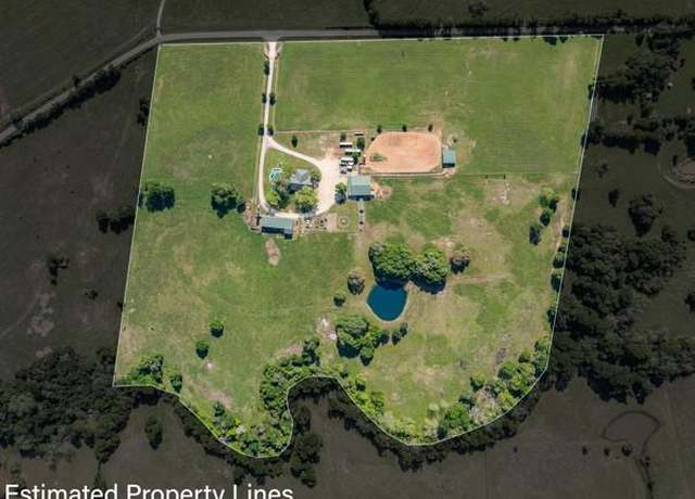 Property at 6808 Cedar Hill Rd, Brenham, TX 77833, 4 beds, 2.5 baths