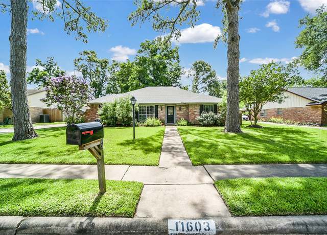 Property at 11603 Barwood Bend Dr, Houston, TX 77065, 3 beds, 2 baths