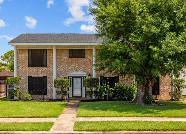Property at 10326 Sageplum Dr, Houston, TX 77089, 5 beds, 2.5 baths