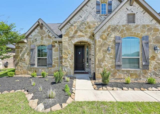 Property at 1611 Carriage Oaks Ln, Katy, TX 77494, 4 beds, 3 baths