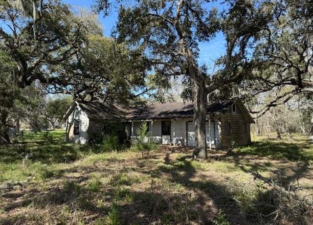 Property at 18772 Highway 35, Sweeny, TX 77480