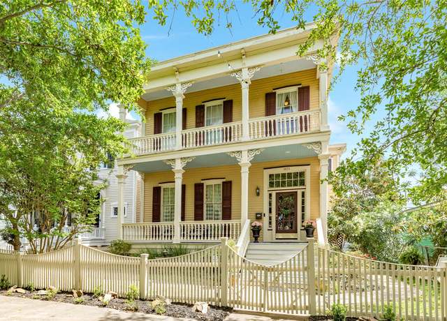 Property at 1823 Sealy St, Galveston, TX 77550, 5 beds, 4.5 baths