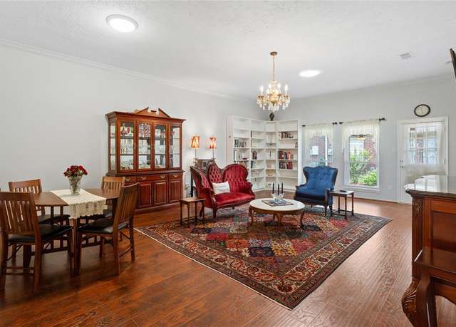 Property at 3327 S Country Mdws, Pearland, TX 77584, 2 beds, 2 baths