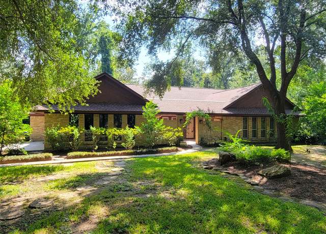Property at 475 Monticello Park, Conroe, TX 77302, 3 beds, 2.5 baths