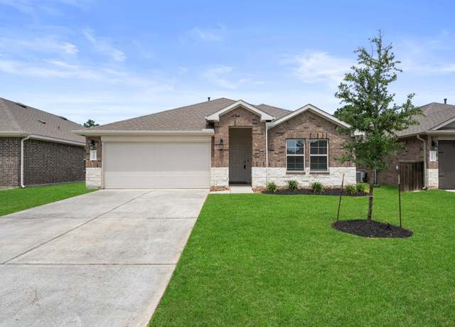 Property at 3306 Iron Pine Ln, Conroe, TX 77301, 4 beds, 2 baths