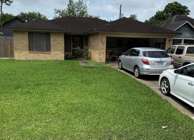 Property at 3217 Edgewood Dr, Dickinson, TX 77539, 2 beds, 1 bath