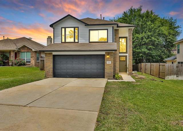 Property at 18462 Sunrise Pines Dr, Montgomery, TX 77316, 3 beds, 2.5 baths