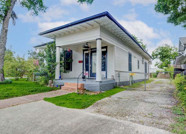 Property at 3220 Marigold St, Houston, TX 77009, 2 beds, 2 baths