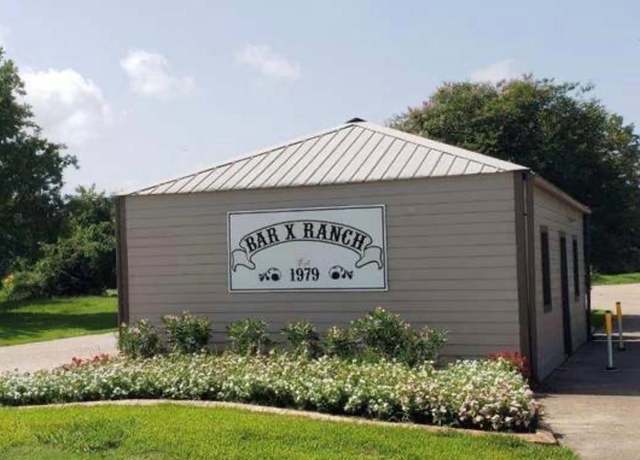 Property at 1720 Flintlock Ct, Angleton, TX 77515, 4 beds, 2.5 baths