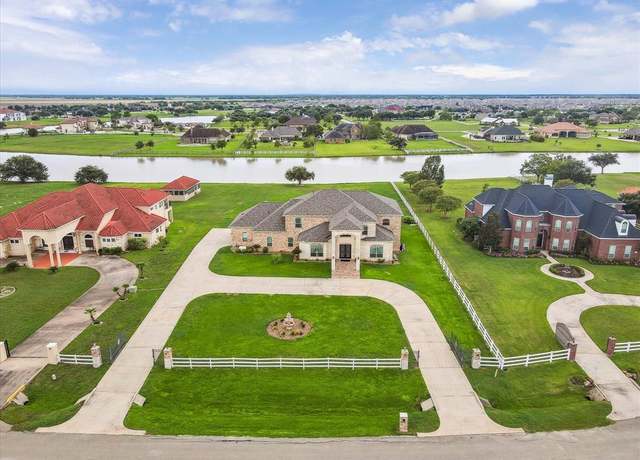 Property at 5910 Sagamore Bay Ln, Richmond, TX 77469, 5 beds, 4.5 baths