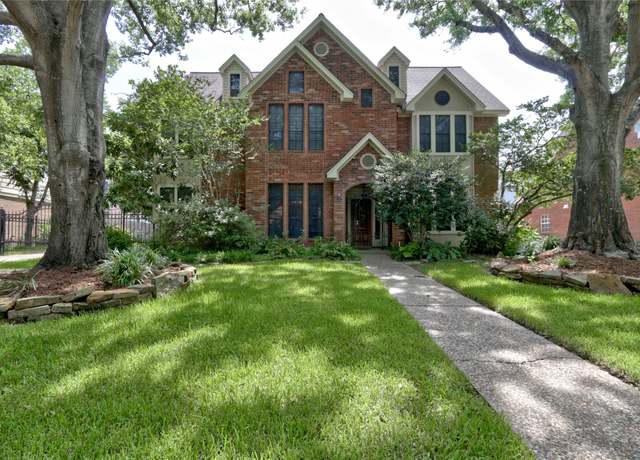 Property at 5010 Hastingwood Dr, Houston, TX 77084, 4 beds, 3.5 baths