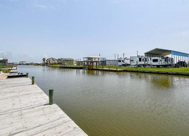 Property at 855 County Road 201, Sargent, TX 77414, 2 beds, 1.5 baths