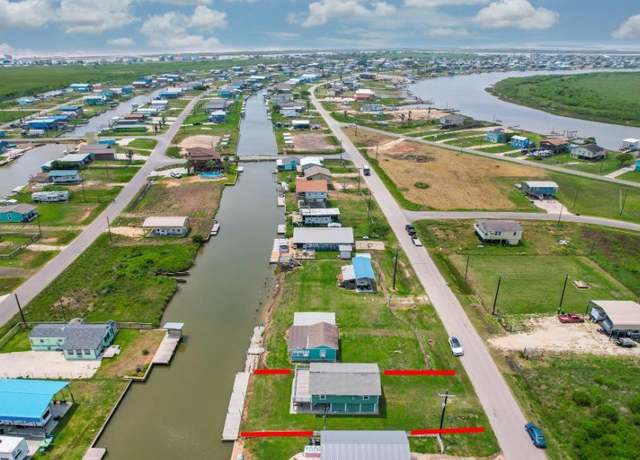 Property at 855 County Road 201, Sargent, TX 77414, 2 beds, 1.5 baths