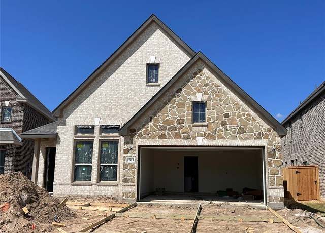 Property at 1911 Middle Pass Ln, Angleton, TX 77515, 4 beds, 2 baths