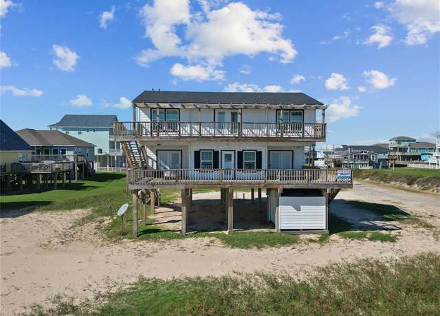 Property at 125 Driftwood Ct, Surfside Beach, TX 77541, 4 beds, 3.5 baths
