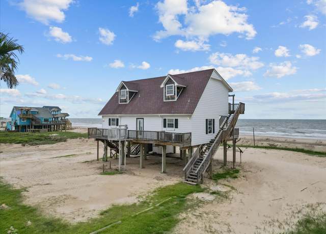 Property at 125 Driftwood Ct, Surfside Beach, TX 77541, 4 beds, 3.5 baths