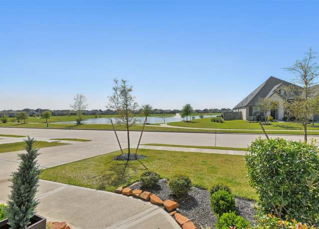 Property at 20618 Yearling Pasture Ln, Tomball, TX 77377, 5 beds, 4.5 baths