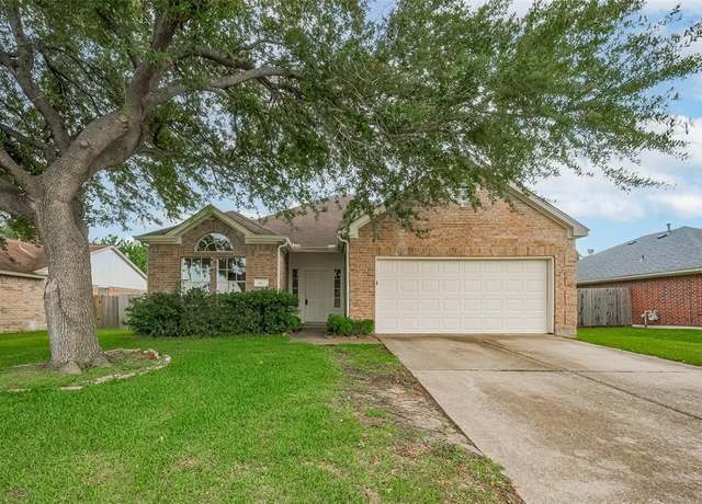 Property at 7407 Breda Dr, Baytown, TX 77521, 3 beds, 2 baths