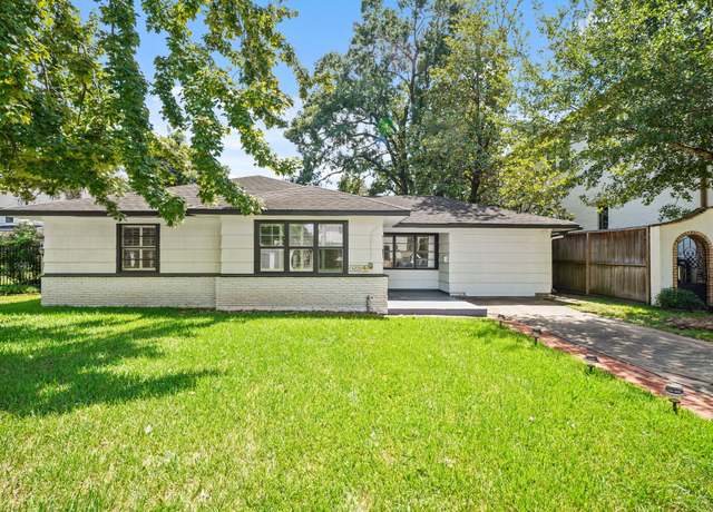 Property at 5221 Maple St, Bellaire, TX 77401, 3 beds, 2 baths