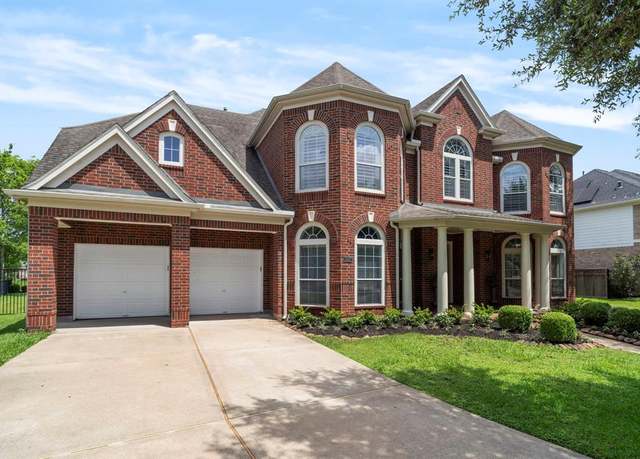Property at 3007 Mullingar Walk, Missouri City, TX 77459, 5 beds, 4.5 baths