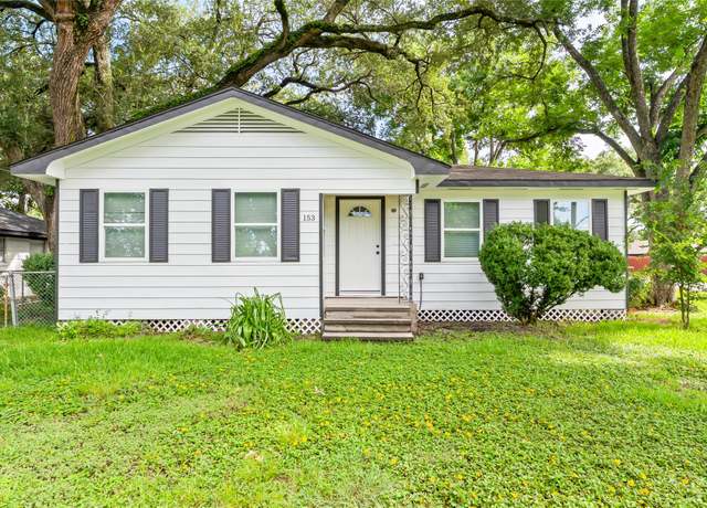 Property at 153 E Rittenhouse St, Houston, TX 77076, 3 beds, 2.5 baths