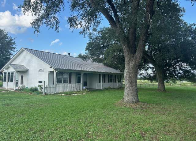 Property at 38094 Joe Loggins Rd, Hempstead, TX 77445, 3 beds, 2 baths