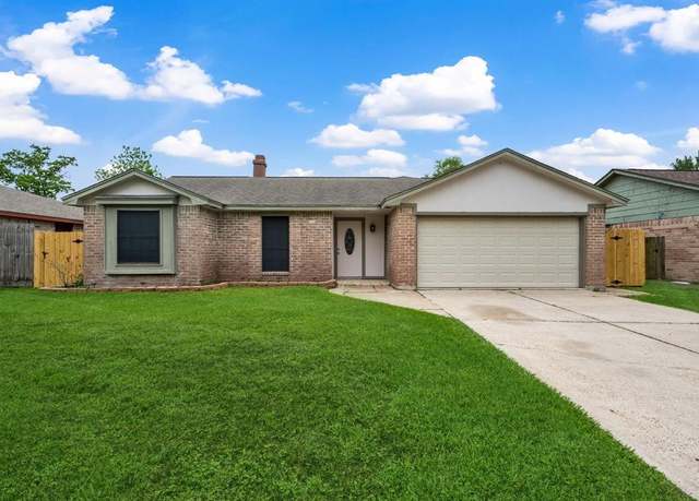 Property at 4023 Broken Elm Dr, Spring, TX 77388, 4 beds, 2 baths