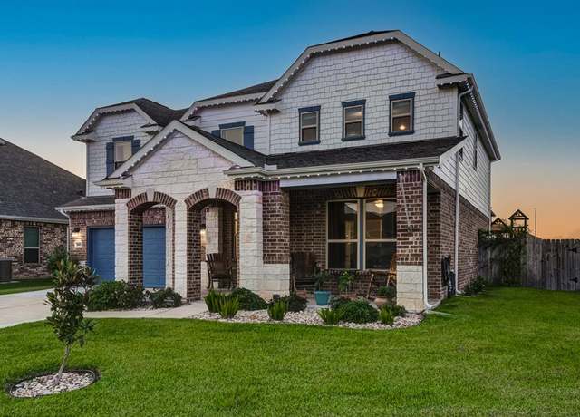 Property at 3903 Honey Hill Ln, Pearland, TX 77584, 4 beds, 2.5 baths