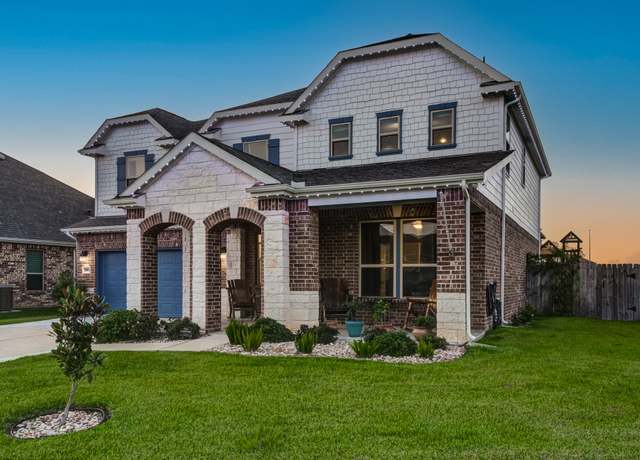 Property at 3903 Honey Hill Ln, Pearland, TX 77584, 4 beds, 2.5 baths