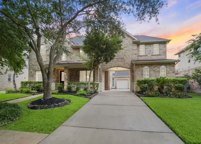 Property at 10522 Ginger Gln, Missouri City, TX 77459, 4 beds, 3.5 baths