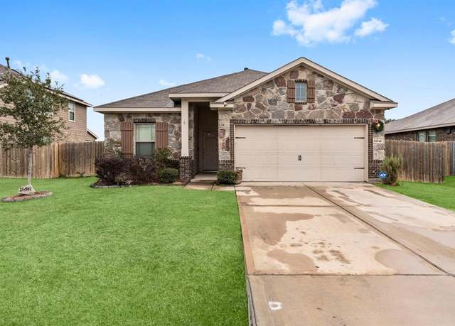 Property at 15841 Roberto Clemente Ct, Splendora, TX 77372, 4 beds, 2 baths