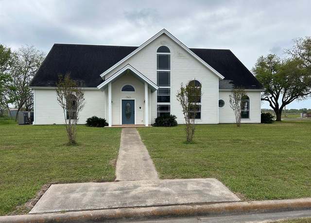 Property at 763 Fisher St, Matagorda, TX 77457, 4 beds, 3.5 baths