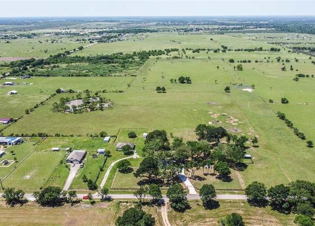 Property at 11811 Schmidt Rd, Waller, TX 77484, 3 beds, 2 baths