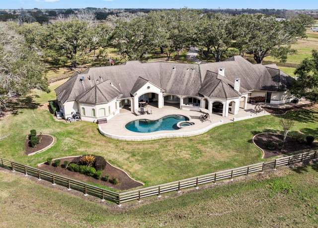 Property at 1980 County Road 220, Angleton, TX 77515, 4 beds, 4 baths