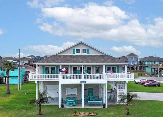 Property at 985 Sue Dr, Crystal Beach, TX 77650, 4 beds, 3 baths