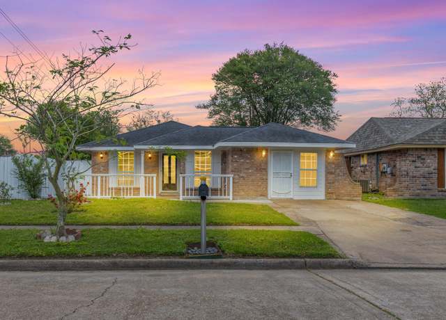 Property at 1035 Forestburg Dr, Houston, TX 77038, 3 beds, 2 baths