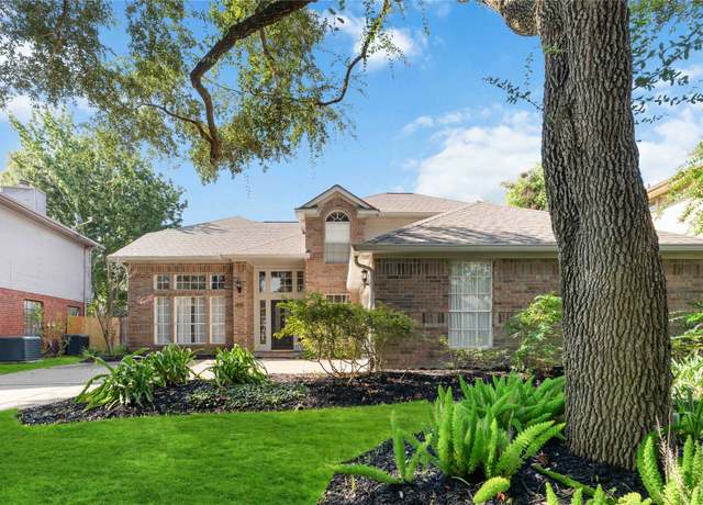 Property at 5614 Whisper Ridge Dr, Sugar Land, TX 77479, 4 beds, 2.5 baths