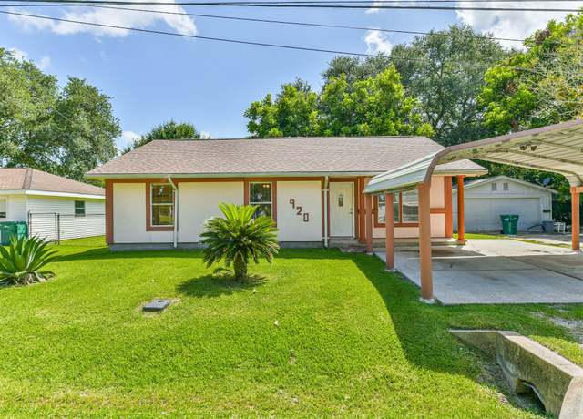 Property at 920 Maple St, La Marque, TX 77568, 3 beds, 1 bath