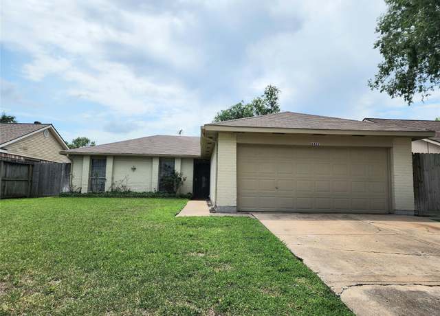 Property at 6822 Zapata Dr, Houston, TX 77083, 4 beds, 2 baths