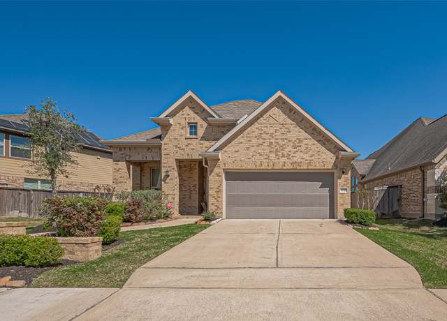 Property at 16742 Highland Country Dr, Cypress, TX 77433, 4 beds, 3 baths