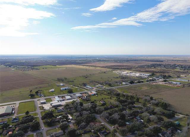 Property at 710 Avenue F, Bay City, TX 77414