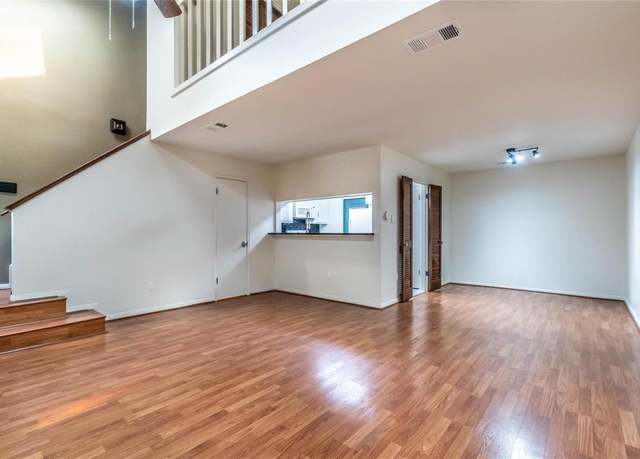Property at 2833 Panagard Dr #39, Houston, TX 77082, 2 beds, 1.5 baths