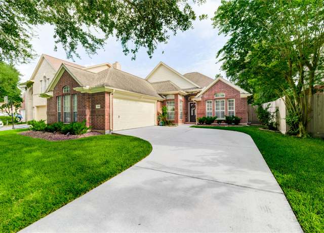 Property at 4419 Zimmerly Ct, Sugar Land, TX 77479, 3 beds, 2 baths