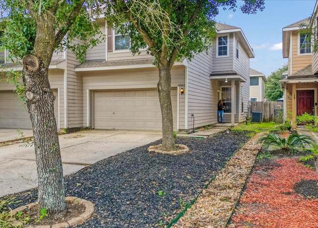 Property at 14323 Larkhall Ln, Houston, TX 77014, 3 beds, 2.5 baths