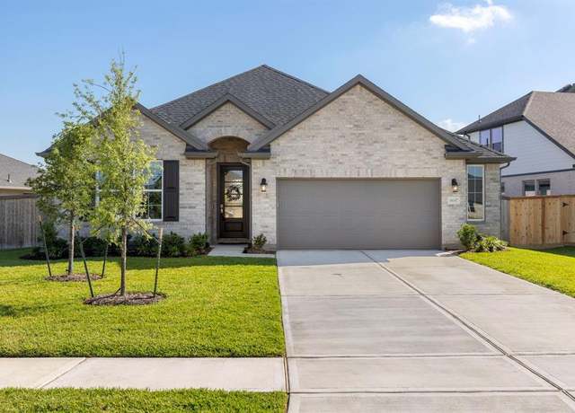 Property at 16147 Sapphire Crest Dr, Conroe, TX 77302, 4 beds, 3.5 baths
