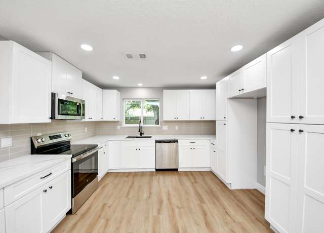 Property at 16315 Summer Dew Ln, Houston, TX 77095, 3 beds, 2 baths