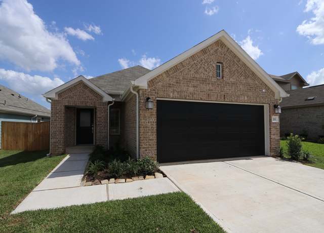 Property at 213 Crystal Bay Ln, Willis, TX 77378, 3 beds, 2 baths