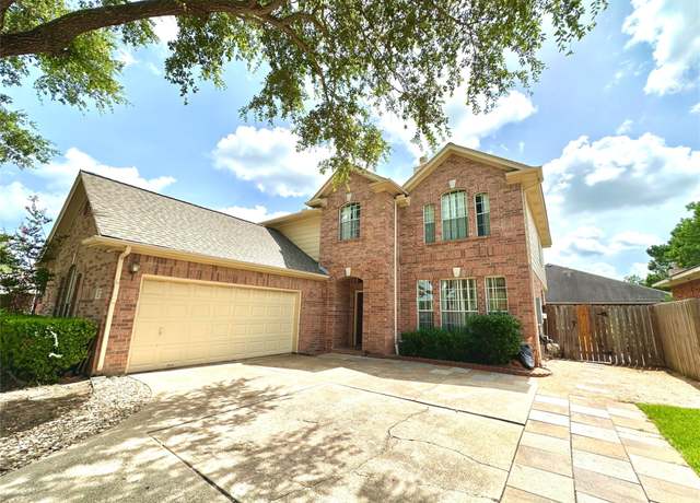 Property at 8303 Cliffshire Ct, Houston, TX 77083, 4 beds, 2.5 baths