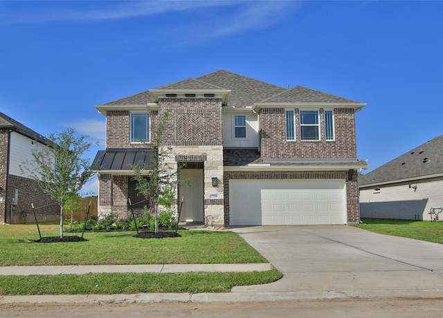 Property at 2718 Madison St, Seabrook, TX 77586, 4 beds, 3.5 baths