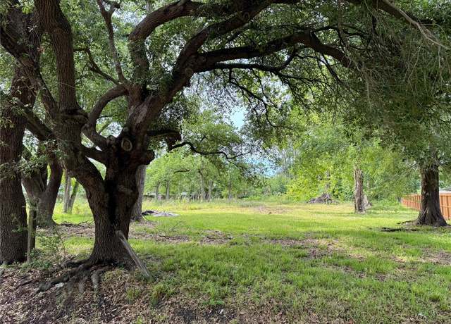 Property at 1926 Dolly Wright Rd, Houston, TX 77088